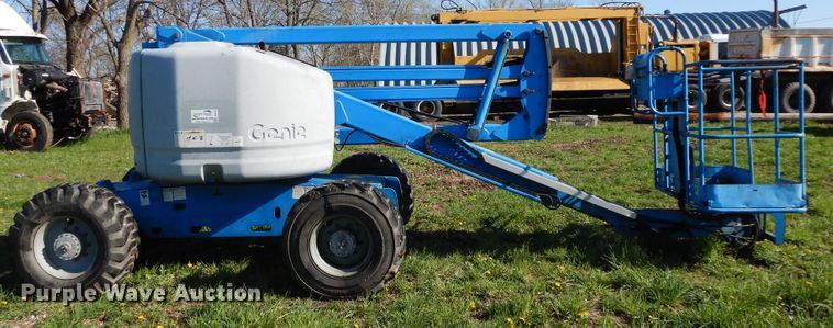 image for item DF6770 1999 Genie Z45/25  boom lift
