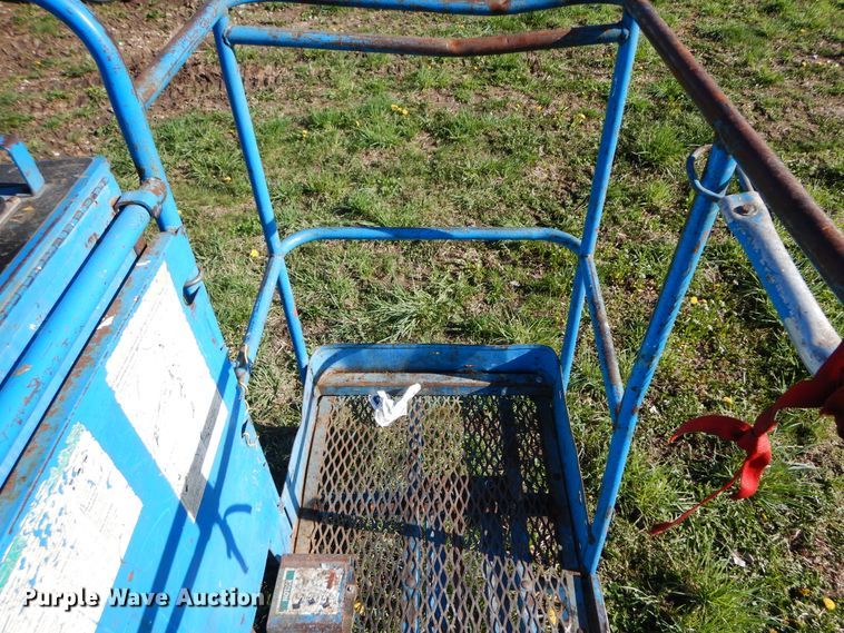 image for item DF6770 1999 Genie Z45/25  boom lift