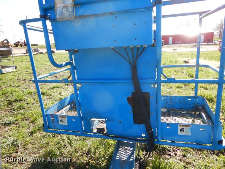 image for item DF6770 1999 Genie Z45/25  boom lift