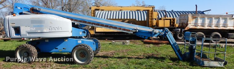 image for item DF6771 2004 Genie S-65  boom lift