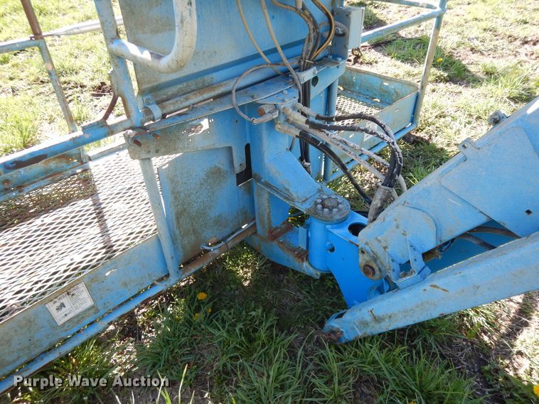 image for item DF6771 2004 Genie S-65  boom lift