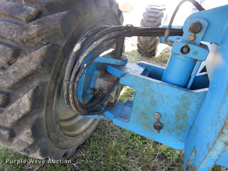 image for item DF6771 2004 Genie S-65  boom lift