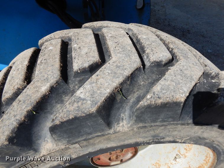 image for item DF6771 2004 Genie S-65  boom lift