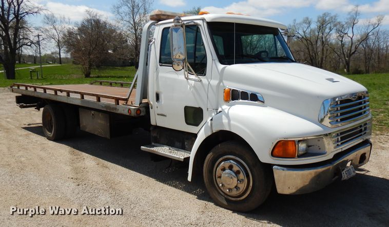 image for item DF6776 2001 Sterling Acterra  rollback truck