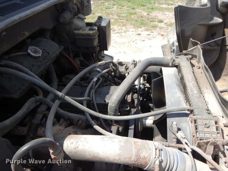 image for item DF6776 2001 Sterling Acterra  rollback truck