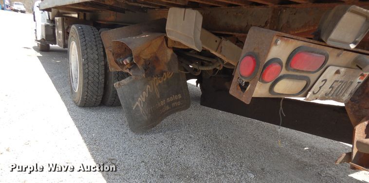 image for item DF6776 2001 Sterling Acterra  rollback truck