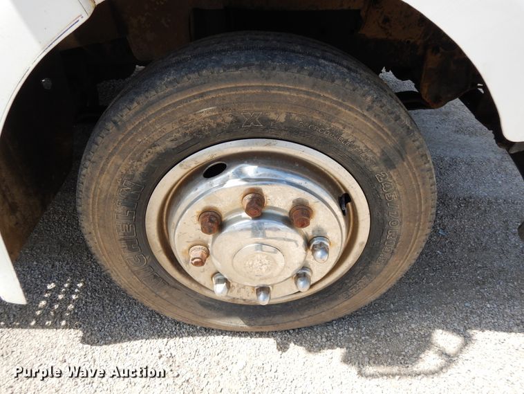 image for item DF6776 2001 Sterling Acterra  rollback truck