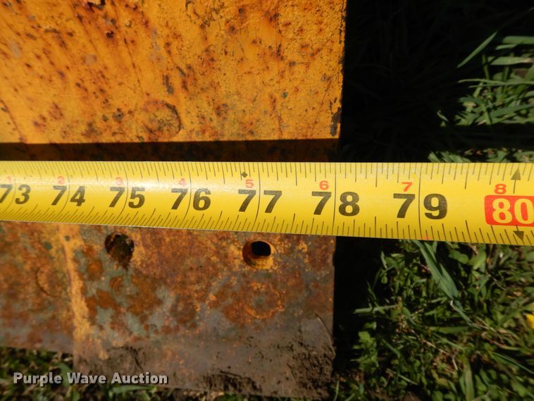 image for item DF6779 John Deere blade