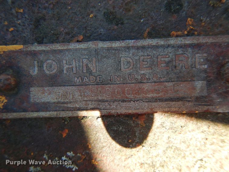 image for item DF6779 John Deere blade