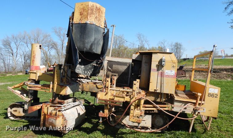 image for item DF6780 Power Curber 5700  curb machine