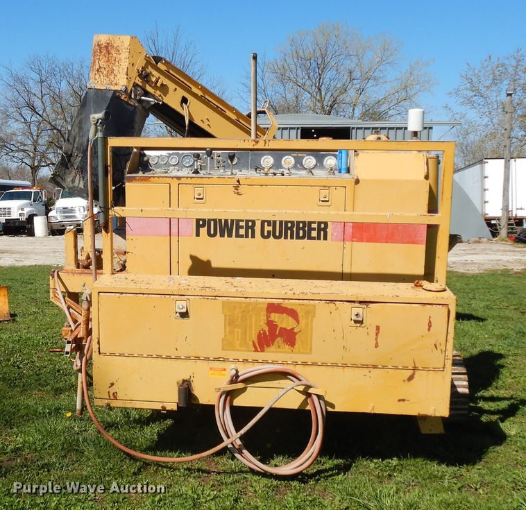 image for item DF6780 Power Curber 5700  curb machine