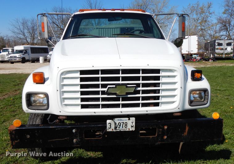 image for item DF6783 2002 Chevrolet C6500  rollback truck