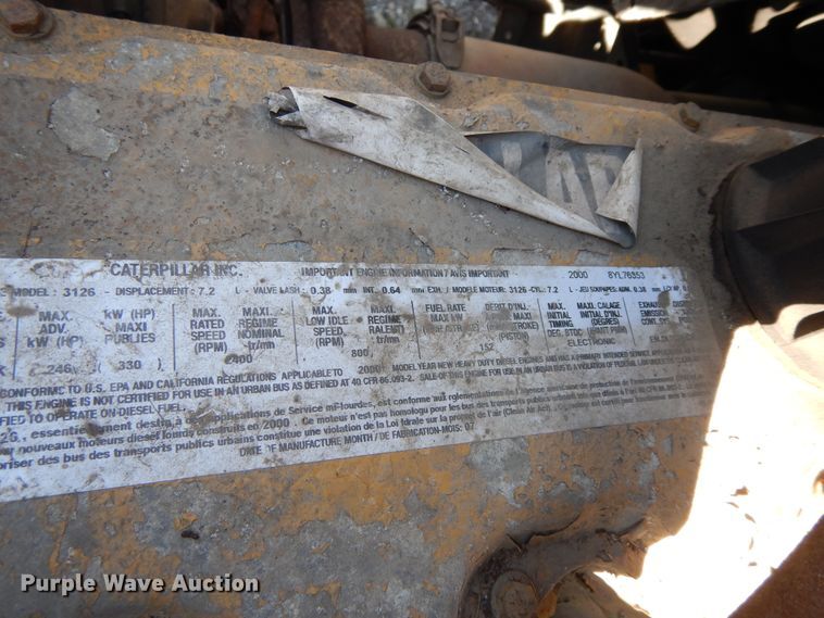 image for item DF6783 2002 Chevrolet C6500  rollback truck