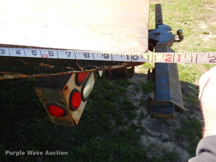 image for item DF6783 2002 Chevrolet C6500  rollback truck