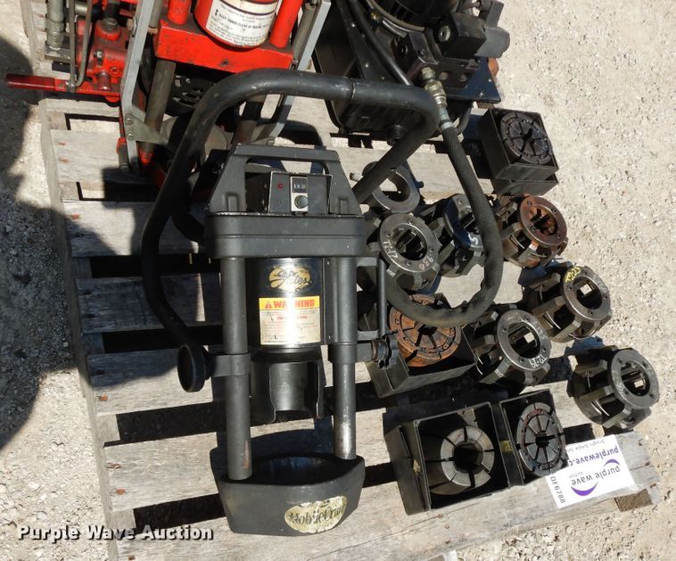 image for item DF6788 Gates hose crimping machine