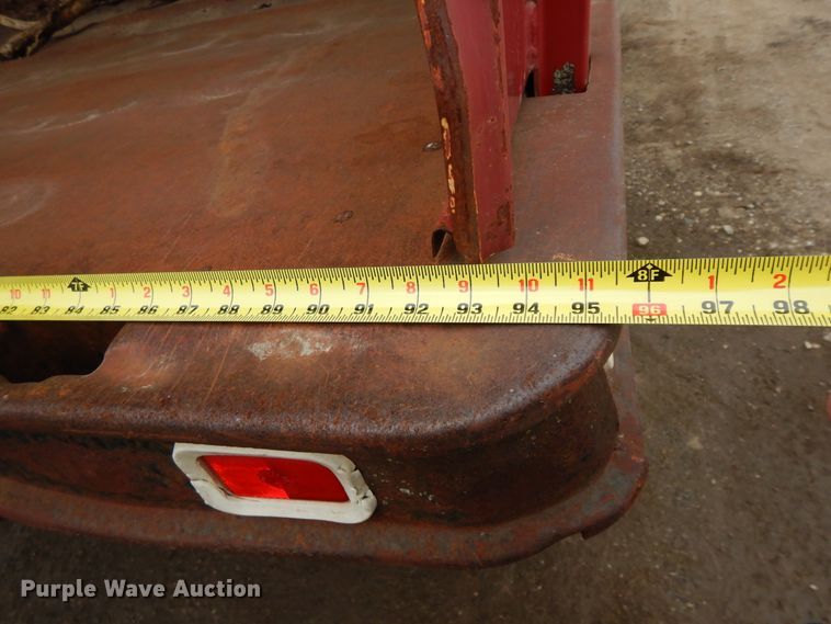 image for item DF6790 1995 Ford F700  grain truck