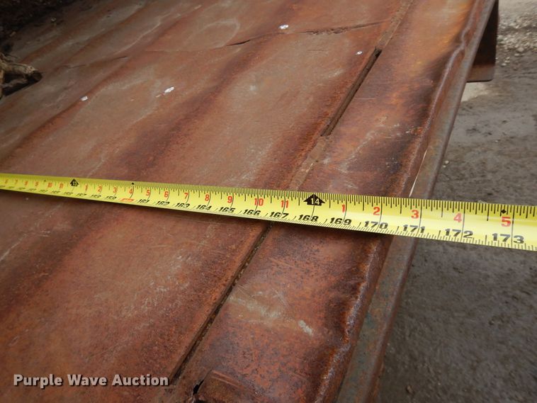 image for item DF6790 1995 Ford F700  grain truck