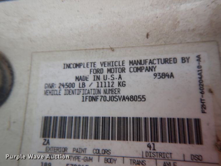 image for item DF6790 1995 Ford F700  grain truck