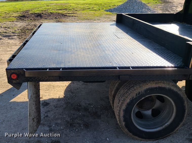 image for item DH5919 2008 Chevrolet Silverado 3500HD  flatbed pickup truck