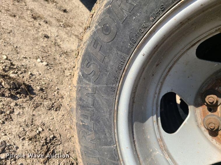 image for item DH5919 2008 Chevrolet Silverado 3500HD  flatbed pickup truck