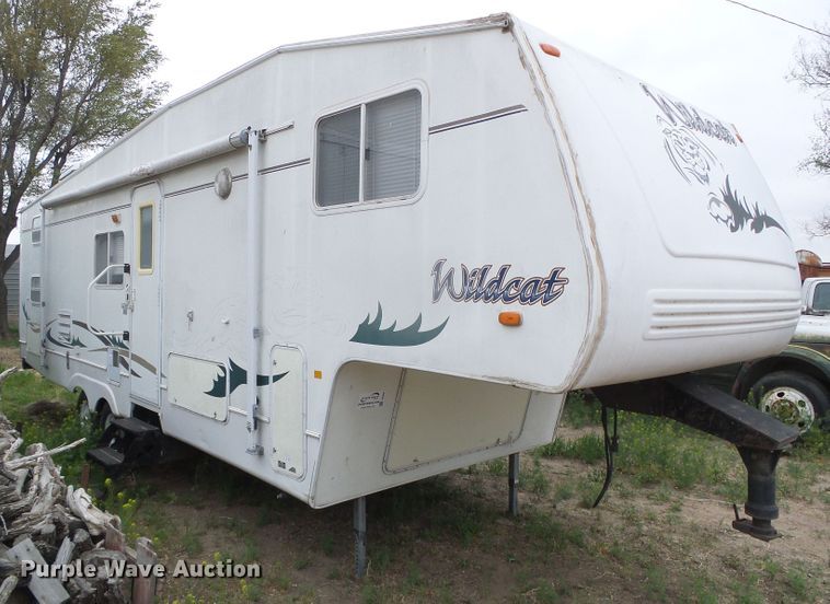 image for item DI5580 2001 Wildcat 28BH  camper