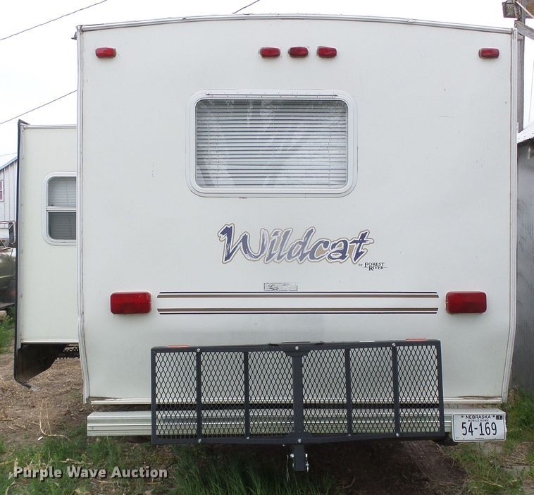 image for item DI5580 2001 Wildcat 28BH  camper
