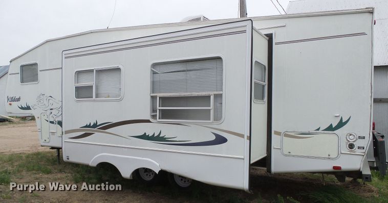 image for item DI5580 2001 Wildcat 28BH  camper