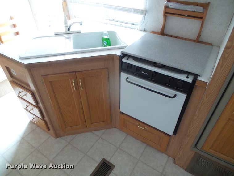 image for item DI5580 2001 Wildcat 28BH  camper