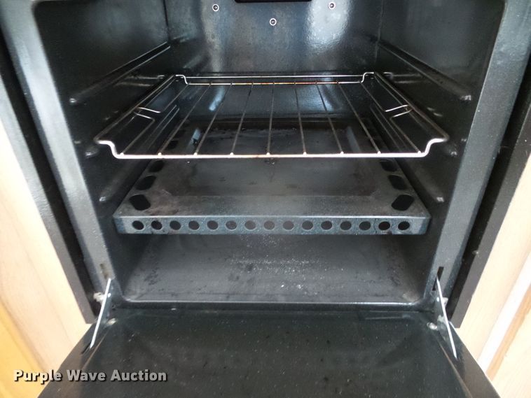 image for item DI5580 2001 Wildcat 28BH  camper