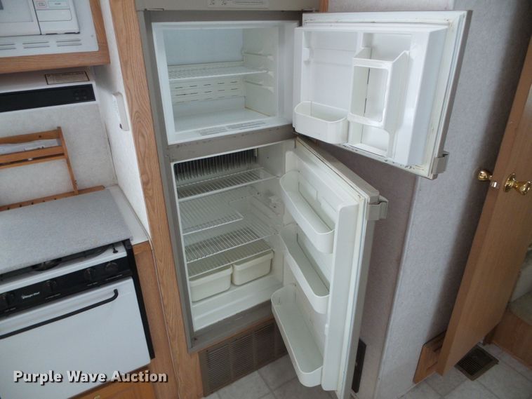 image for item DI5580 2001 Wildcat 28BH  camper