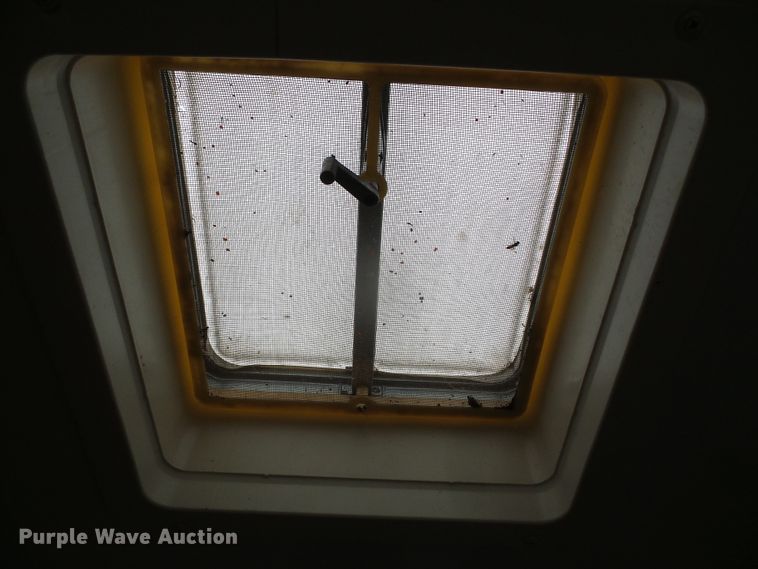 image for item DI5580 2001 Wildcat 28BH  camper