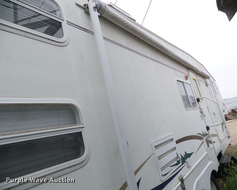 image for item DI5580 2001 Wildcat 28BH  camper