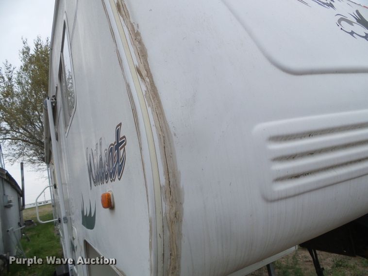 image for item DI5580 2001 Wildcat 28BH  camper