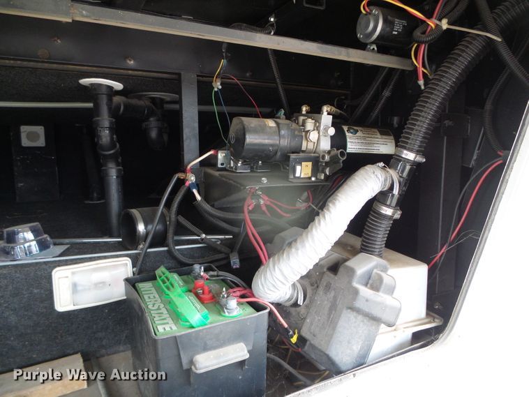 image for item DI5580 2001 Wildcat 28BH  camper