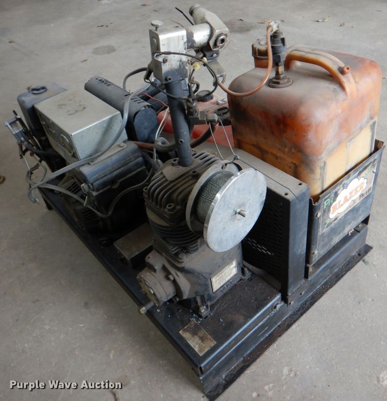 image for item DJ0283 2004 Blazer PH610 mosquito fogger