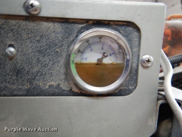 image for item DJ0283 2004 Blazer PH610 mosquito fogger