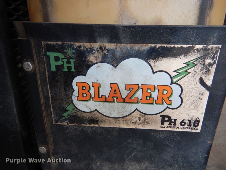 image for item DJ0283 2004 Blazer PH610 mosquito fogger