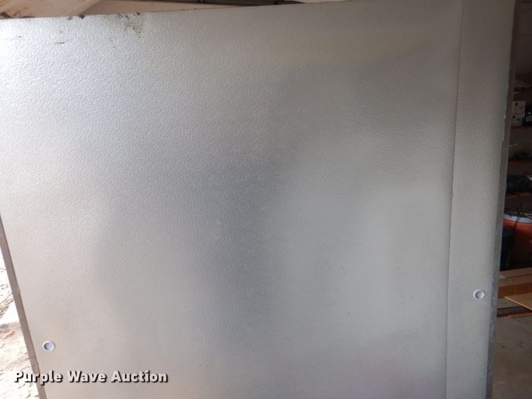 image for item DJ0284 Avantco 178CFD2RR refrigerator