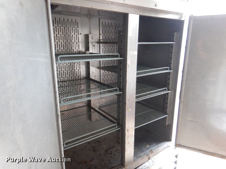 image for item DJ0284 Avantco 178CFD2RR refrigerator