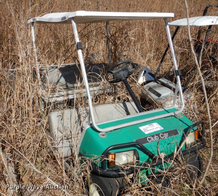 image for item DJ0296 (3) golf carts