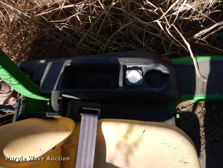 image for item DJ0297 (3) mowers