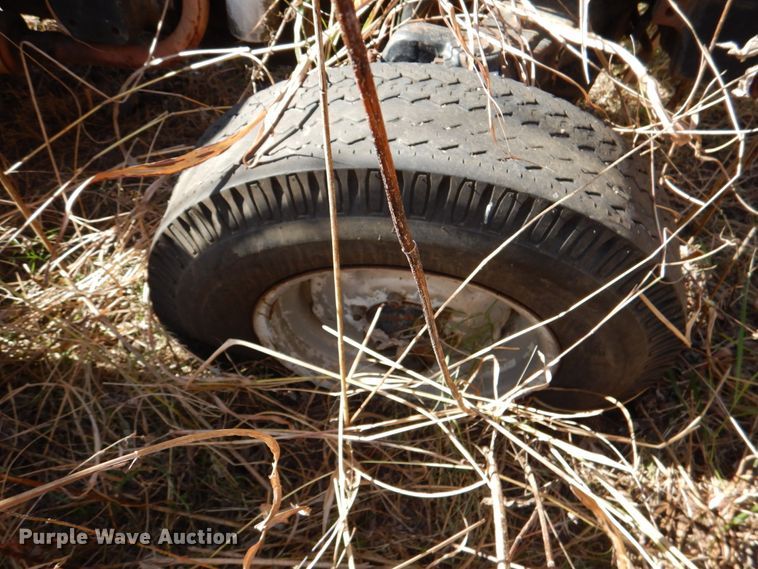 image for item DJ0298 1986 Case IH 485  tractor