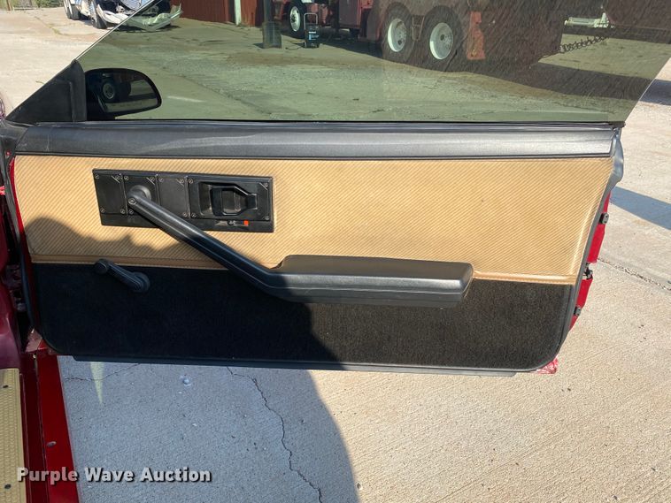 image for item DJ1199 1986 Chevrolet Camaro