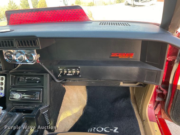 image for item DJ1199 1986 Chevrolet Camaro