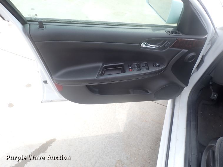 image for item DJ5534 2013 Chevrolet Impala