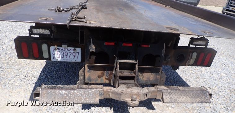 image for item DJ5547 2002 International 4300  rollback truck