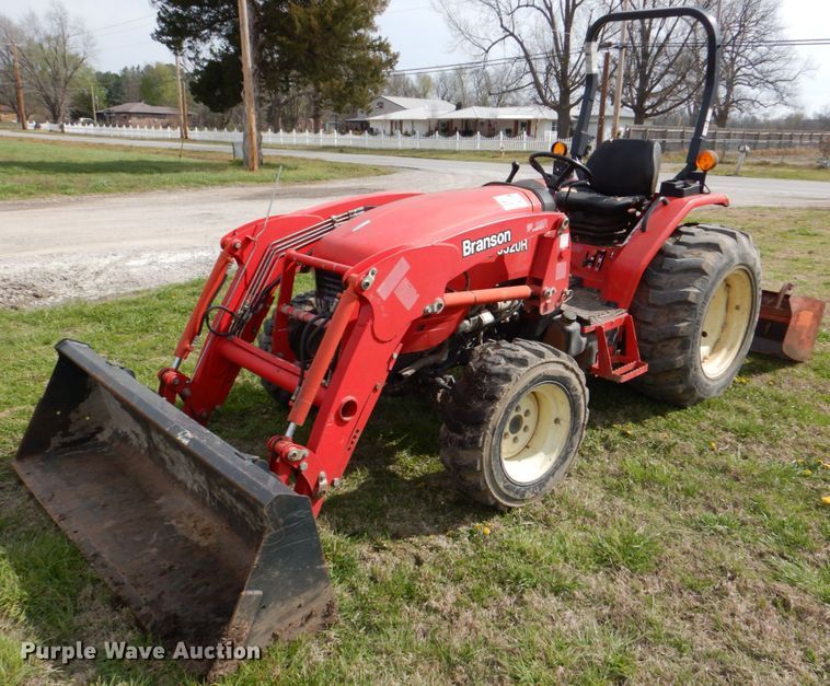 image for item DJ8721 Branson 3520R  MFWD tractor