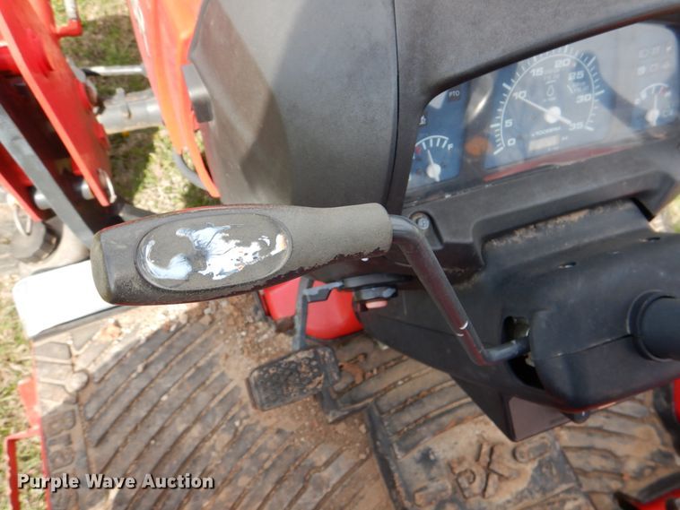 image for item DJ8721 Branson 3520R  MFWD tractor