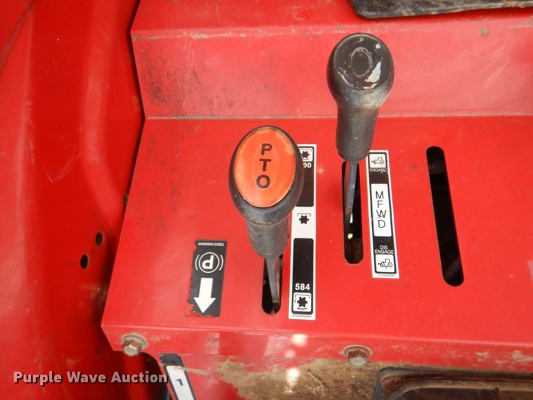 image for item DJ8721 Branson 3520R  MFWD tractor