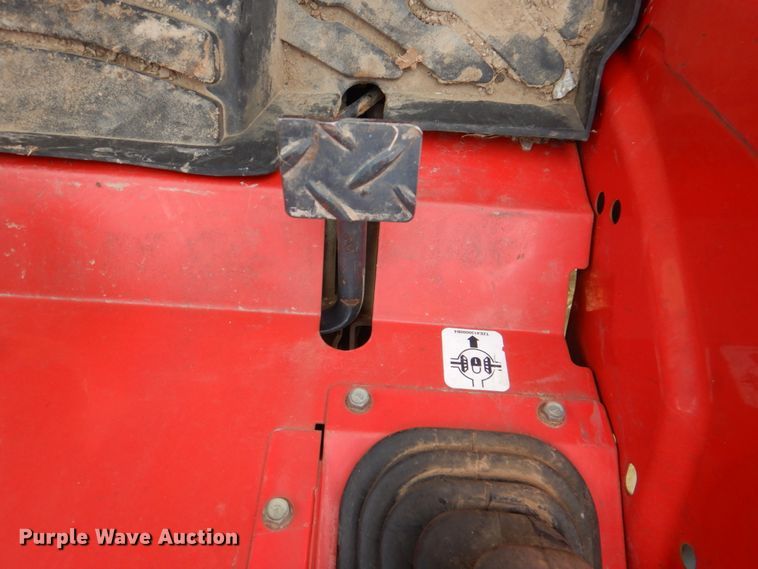 image for item DJ8721 Branson 3520R  MFWD tractor